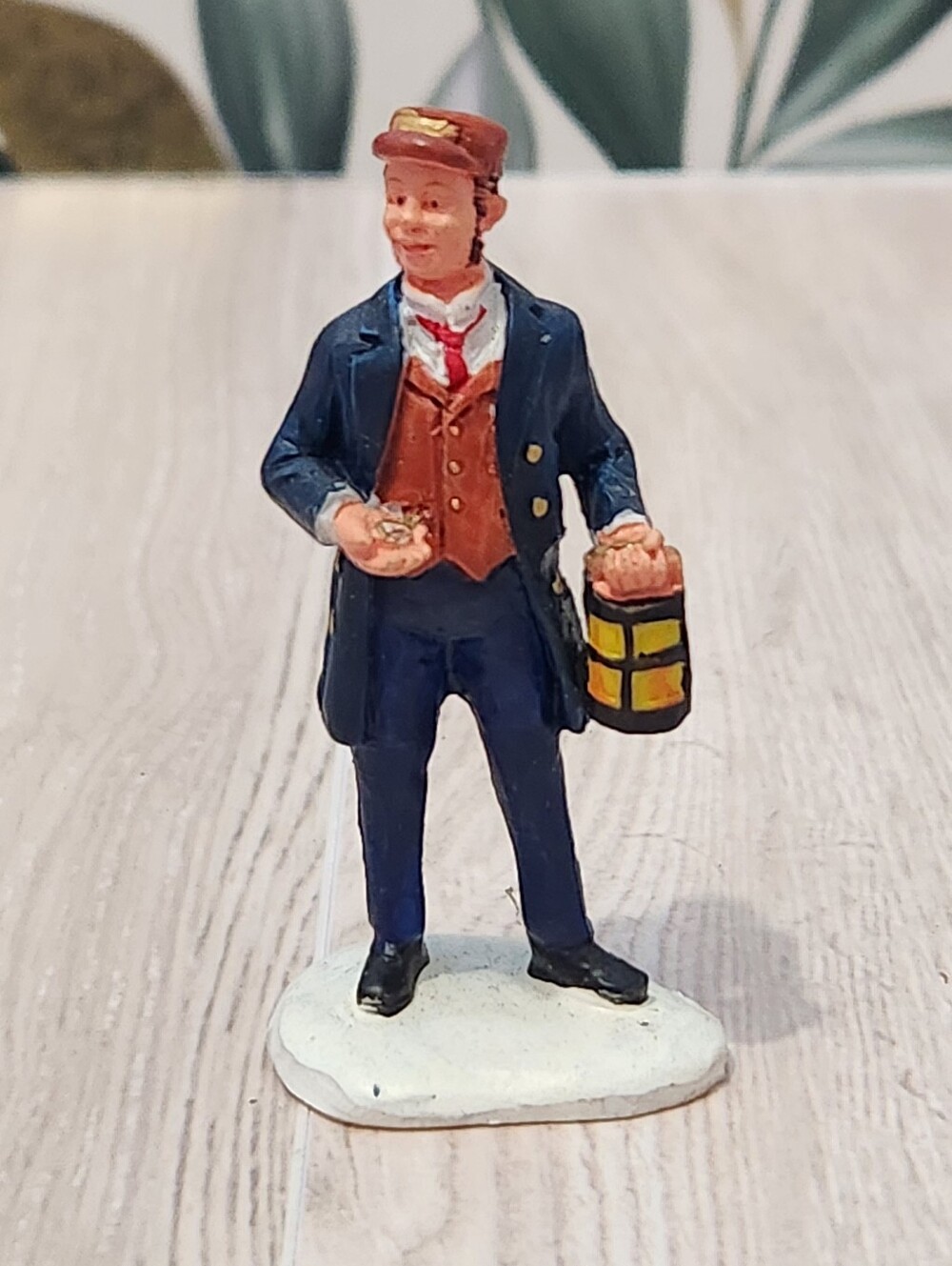 Lemax Christmas Village Train Conductor Figurine Pocket Watch Lantern